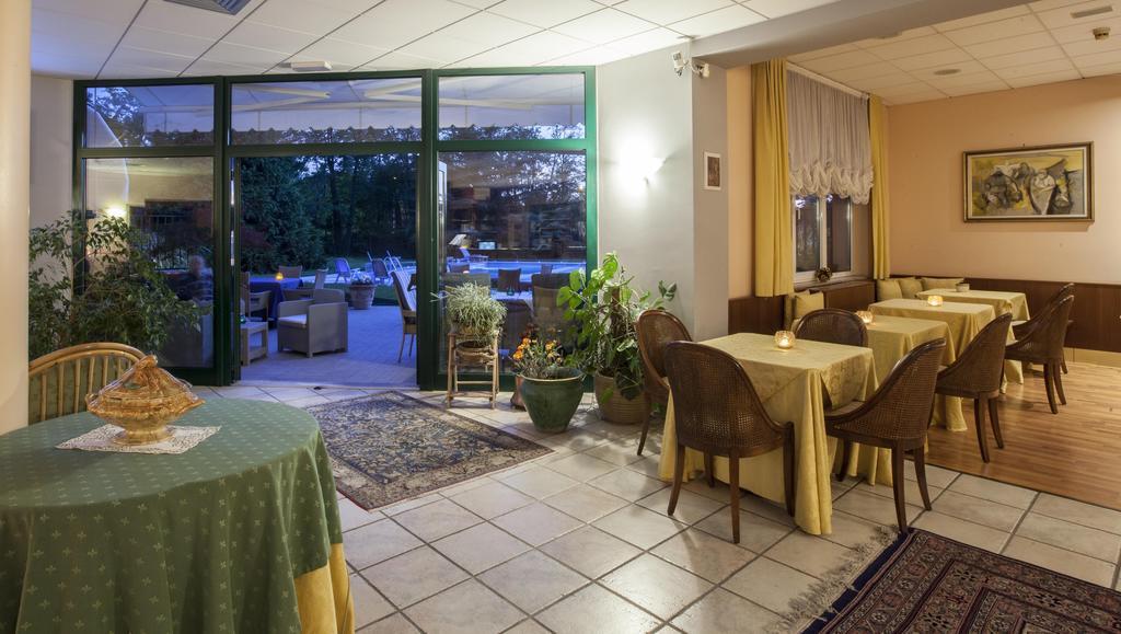 Hotel Al Ponte Gradisca d'Isonzo Luaran gambar